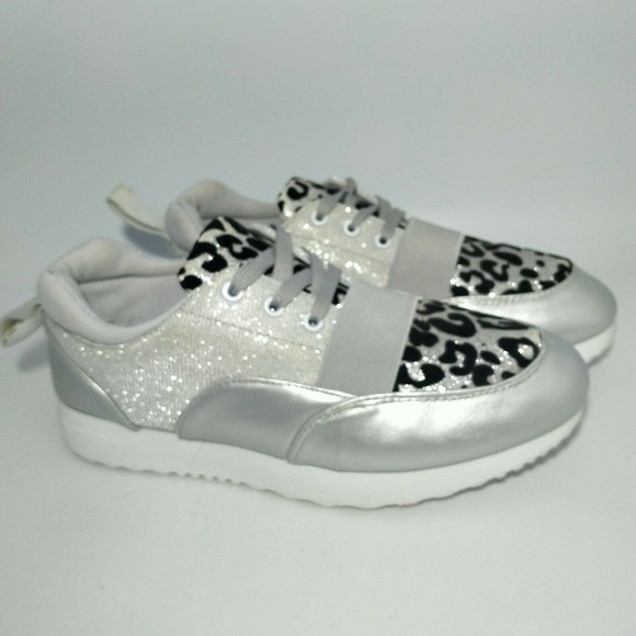 Twisted Slip in & Step Out Glitter Silver / Black Ladies Shoe Size 7.5 - Picture 4 of 10